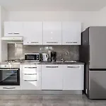 Amazing In Apartman Rovanjska