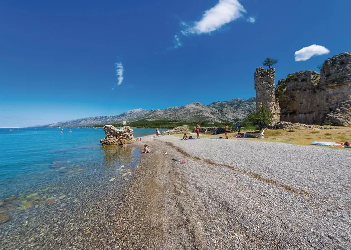 Amazing In Рованьска